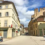 Le Relais Des Ducs : Centre Historique