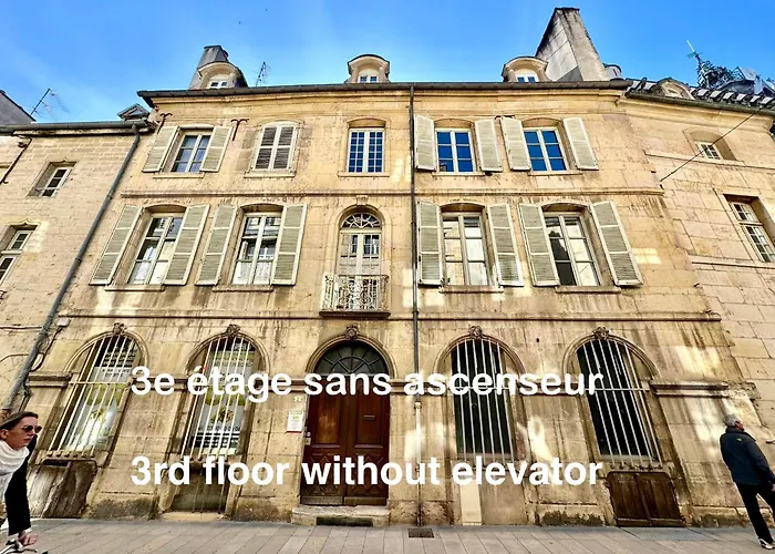 Le Relais Des Ducs : Centre Historique