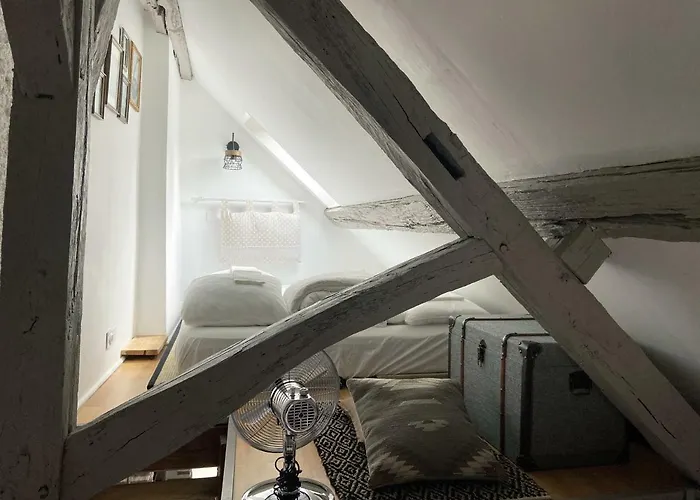 Apartamento Le Relais Des Ducs : Centre Historique *